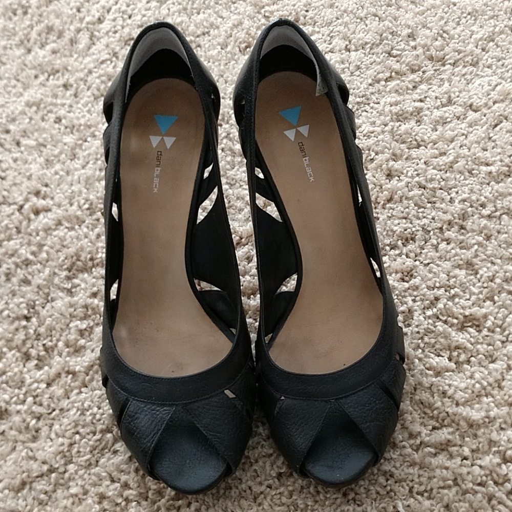Dani Black leather peep toe heel